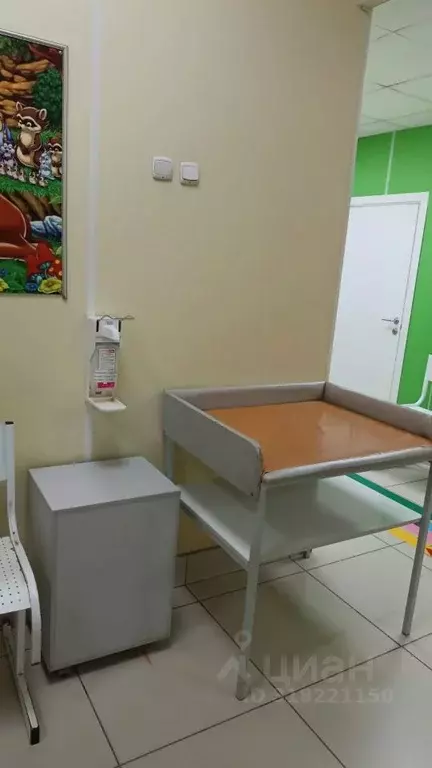 Помещение свободного назначения в Татарстан, Казань ул. Челюскина, ... - Фото 1
