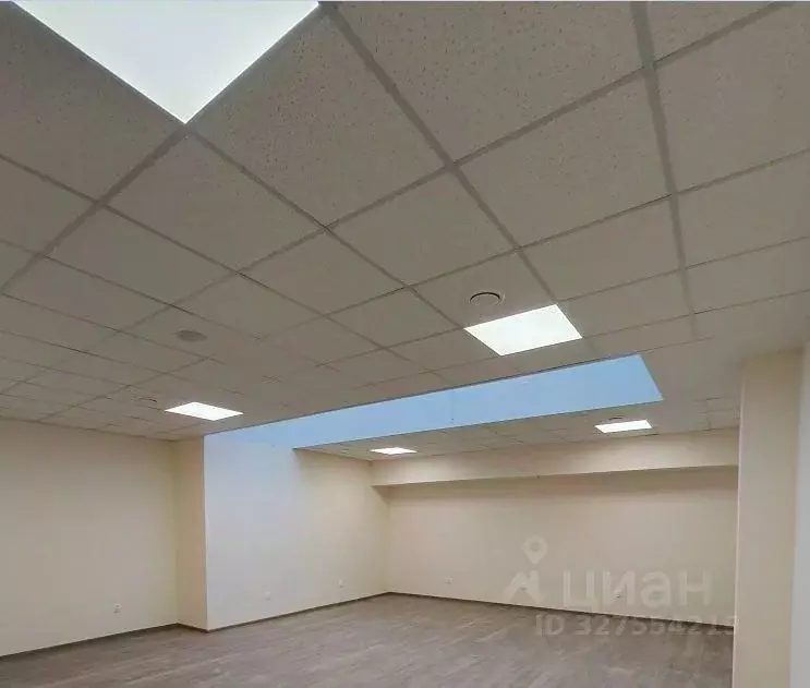 Офис в Санкт-Петербург Новолитовская ул., 15 (720 м) - Фото 1