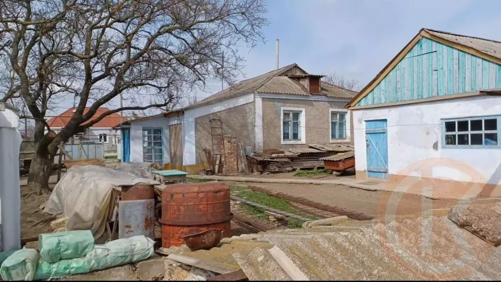 Дом в Крым, Джанкойский район, Завет-Ленинское с/пос, с. Мартыновка ... - Фото 2