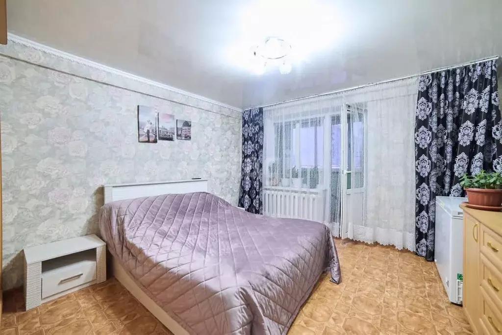 3-к кв. Башкортостан, Стерлитамак ул. Артема, 70 (71.5 м) - Фото 0