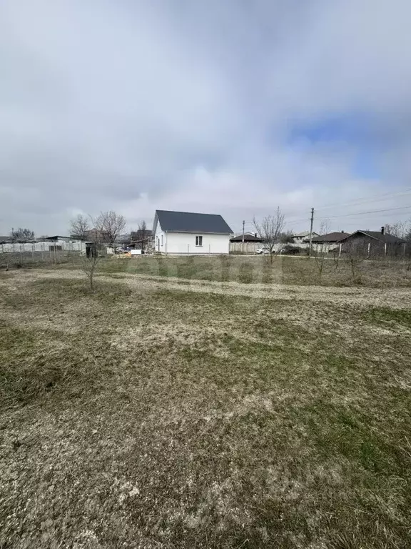 Участок в Крым, Симферопольский район, Чистенское с/пос, Родничок СПК  ... - Фото 1