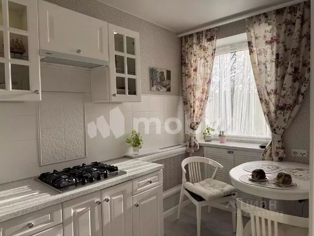 1-к кв. Калининградская область, Калининград просп. Мира, 122 (33.1 м) - Фото 2