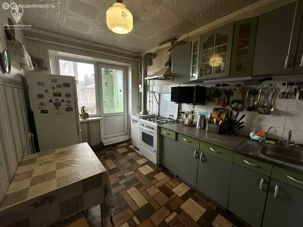 3-комнатная квартира: село Реткино, 151 (70 м) - Фото 1