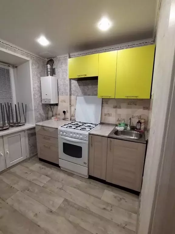 1-к. квартира, 30 м, 1/5 эт. - Фото 0