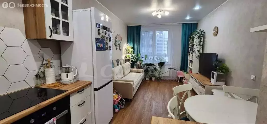 1-комнатная квартира: Тюмень, Вьюжная улица, 15 (43 м) - Фото 2