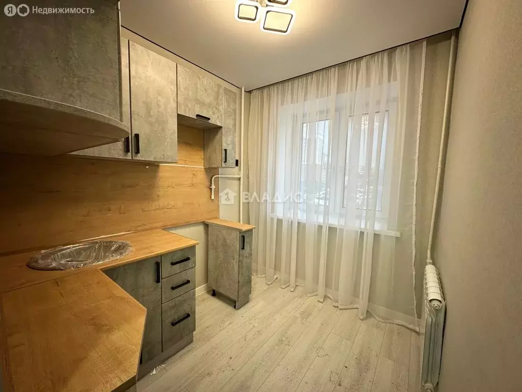 3-комнатная квартира: Пенза, улица Калинина, 74 (55 м) - Фото 1