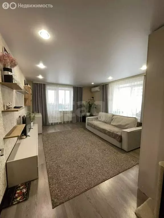 2-комнатная квартира: Тамбов, Свободная улица, 10Б (58.5 м) - Фото 1