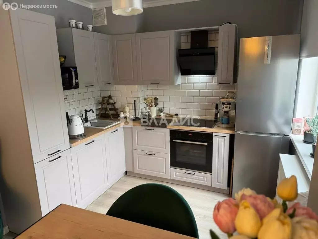 3-комнатная квартира: Белгород, Харьковская улица, 5 (72 м) - Фото 2