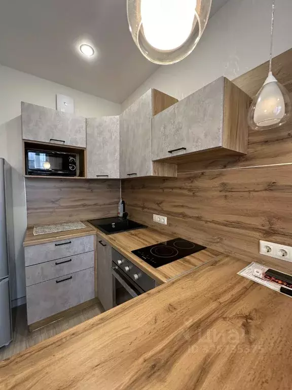 1-к кв. Татарстан, Казань ул. Родины, 26Б (33.0 м) - Фото 2