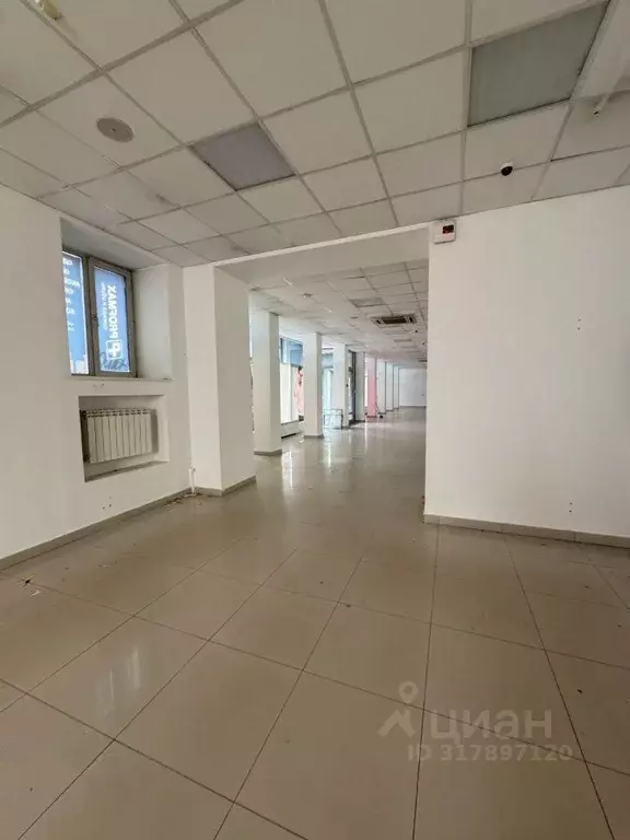 Торговая площадь в Свердловская область, Екатеринбург ул. ... - Фото 0