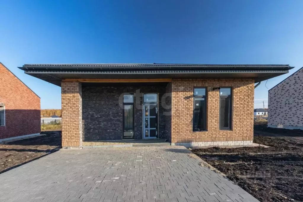 Дом в Челябинская область, Сосновский муниципальный округ, с. Большие ... - Фото 1