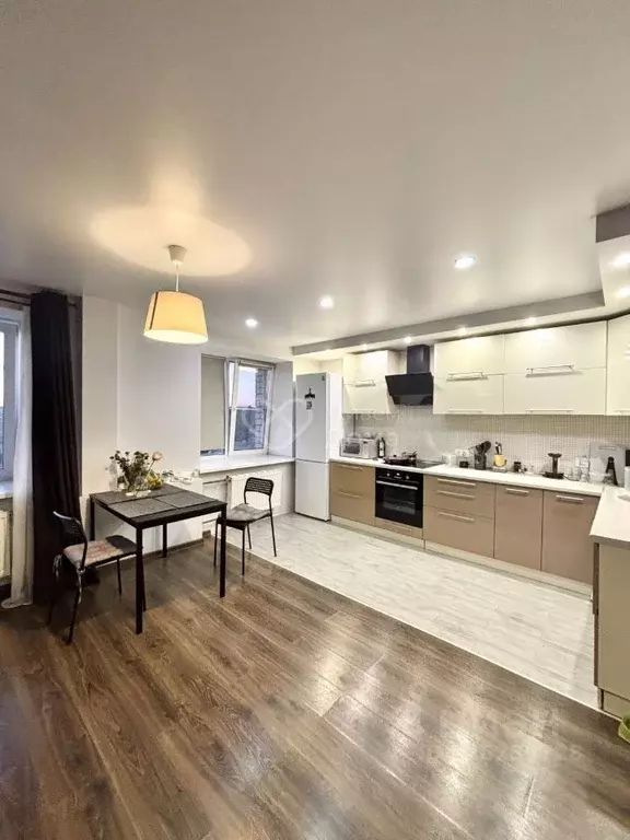 2-к кв. Волгоградская область, Волгоград пос. Ангарский, ул. Маршала ... - Фото 2