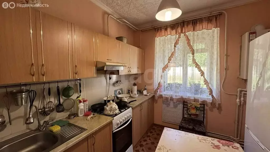 3-комнатная квартира: Богданович, Школьная улица, 8 (68.7 м) - Фото 2