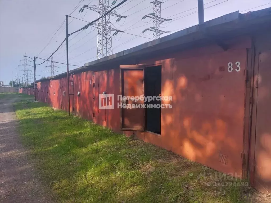Гараж в Санкт-Петербург Рощинская ул., 19В (18 м) - Фото 1