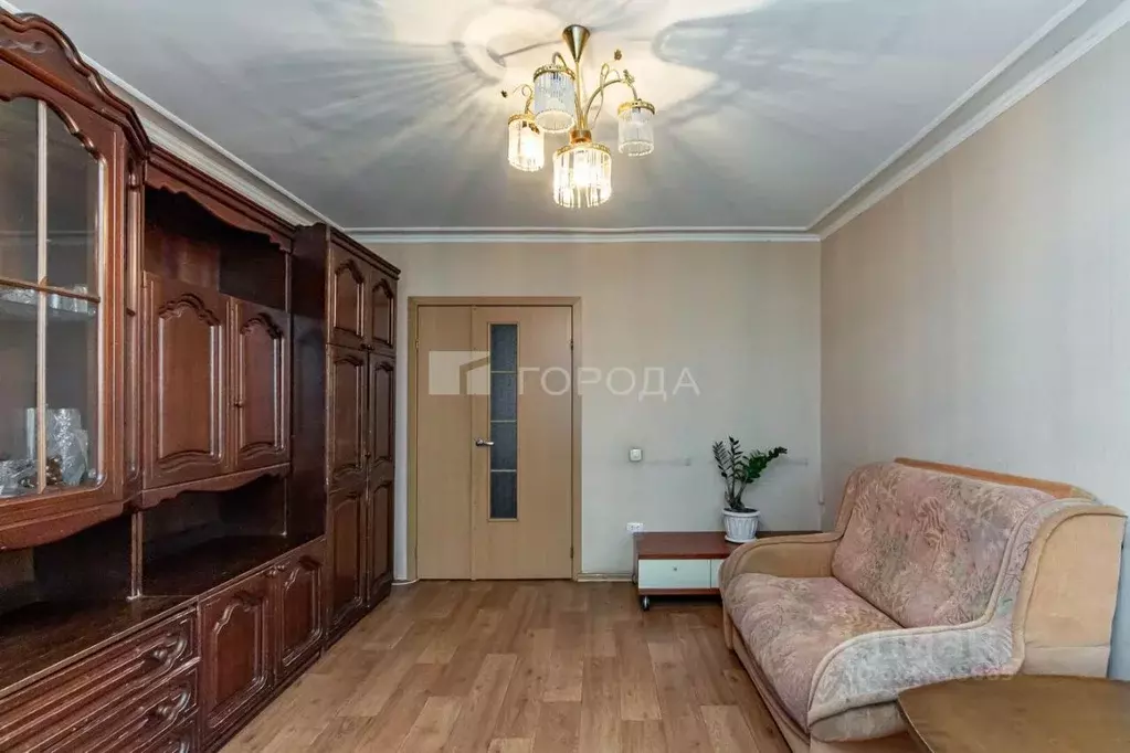 4-к кв. Алтайский край, Барнаул Северо-Западная ул., 48Б (73.6 м) - Фото 1