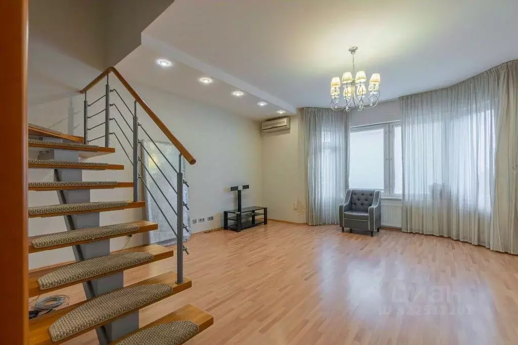 Таунхаус в Санкт-Петербург 1-я Утиная ул., 17к1 (165 м) - Фото 0