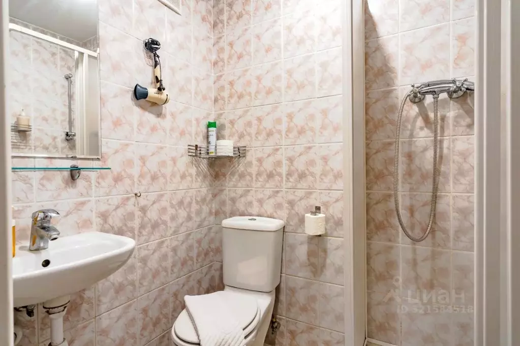 Комната Санкт-Петербург Невский просп., 142 (25.0 м) - Фото 2