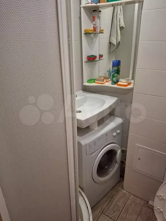 Комната 10 м в 3-к., 2/5 эт. - Фото 1