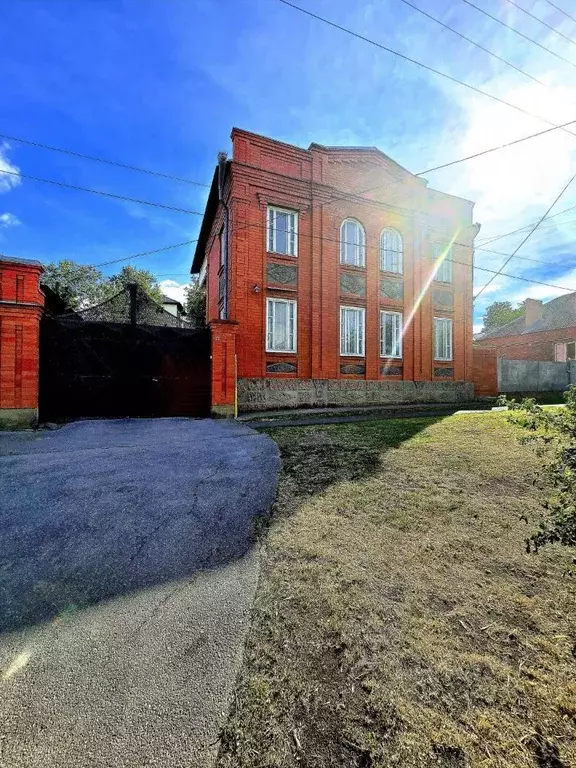 Дом в Ростовская область, Новочеркасск Северная ул., 21 (160 м) - Фото 0