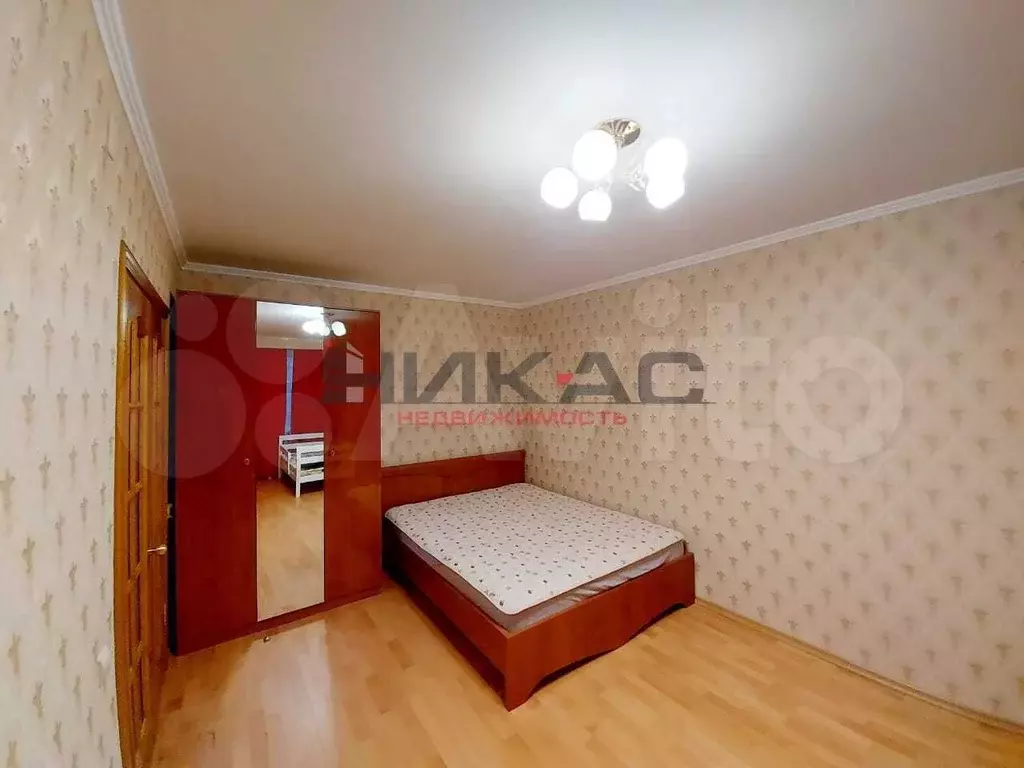 1-к. квартира, 55м, 1/10эт. - Фото 1