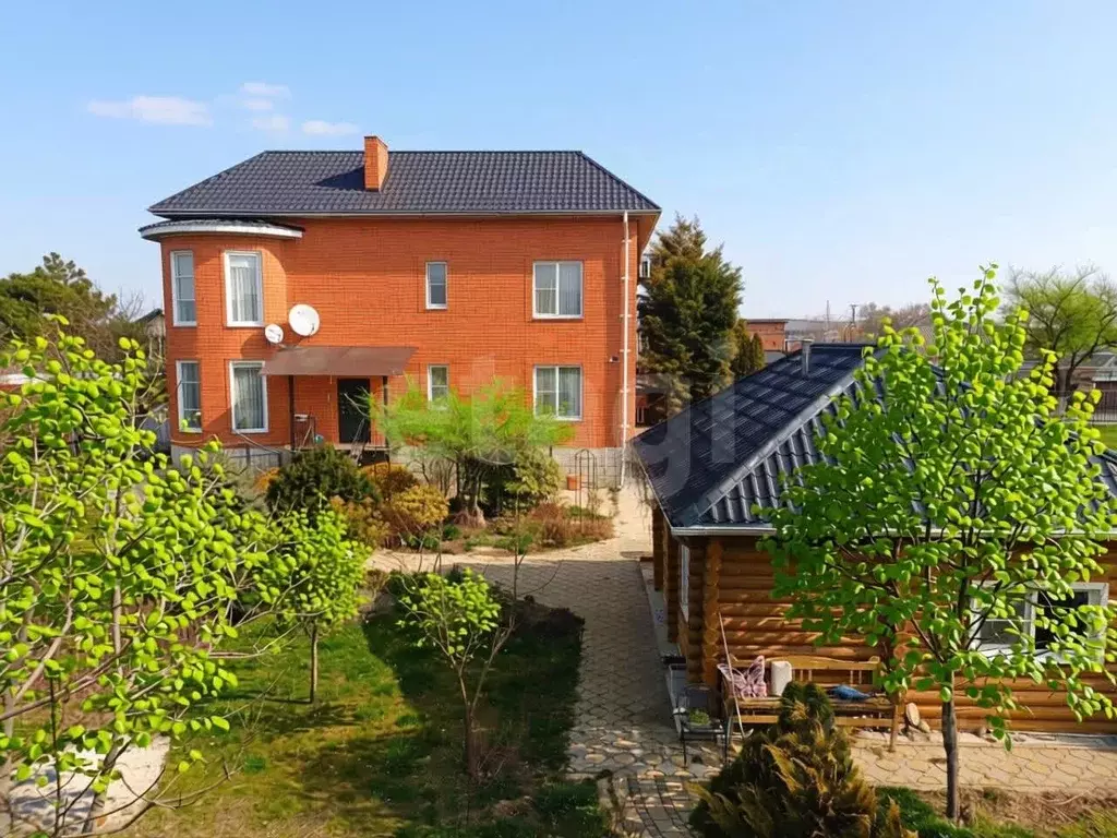 Дом в Краснодарский край, Темрюкский район, пос. Сенной Маячный пер. ... - Фото 2