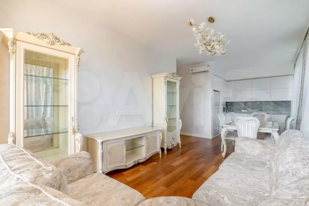 3-к. квартира, 100 м, 4/22 эт. - Фото 1