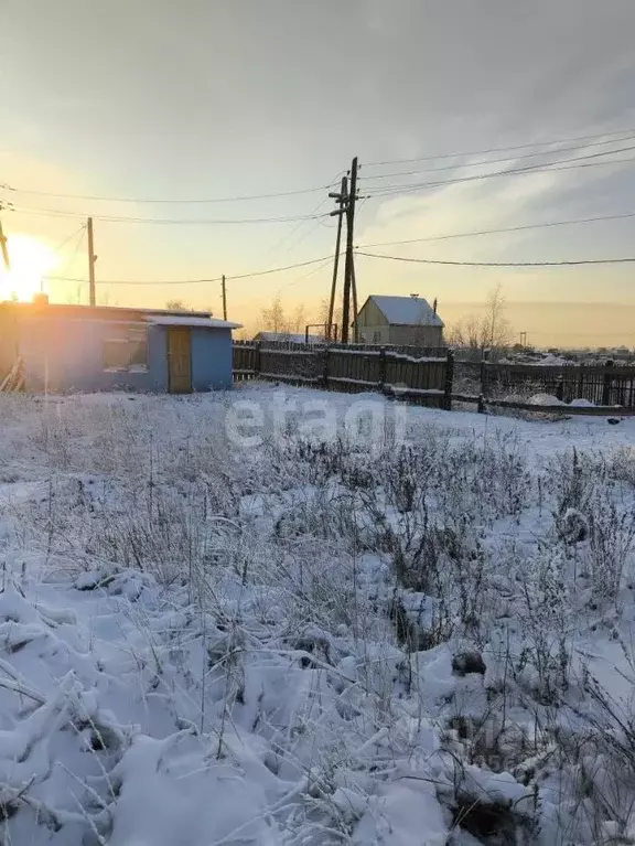 Участок в Саха (Якутия), Якутск ул. Листовая (8.5 сот.) - Фото 0