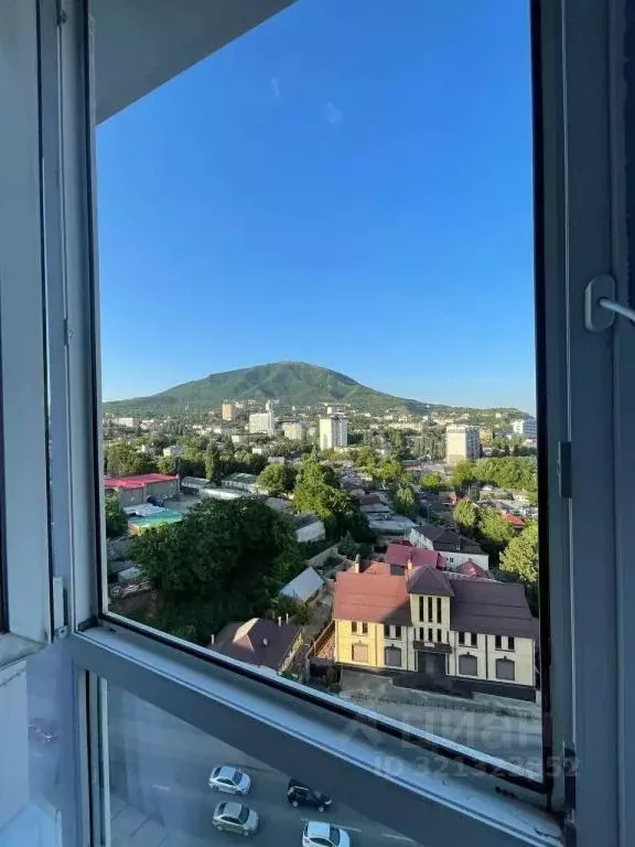 1-к кв. Ставропольский край, Пятигорск Первомайская ул., 2к2 (42.0 м) - Фото 0