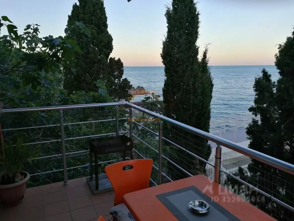 1-к кв. Крым, Ялта ул. Дражинского, 20 (54.0 м) - Фото 1