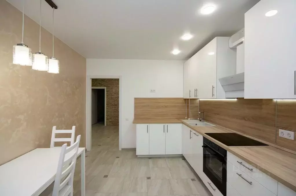 3-к кв. Нижегородская область, Нижний Новгород пл. Свободы, 7 (84.2 м) - Фото 1