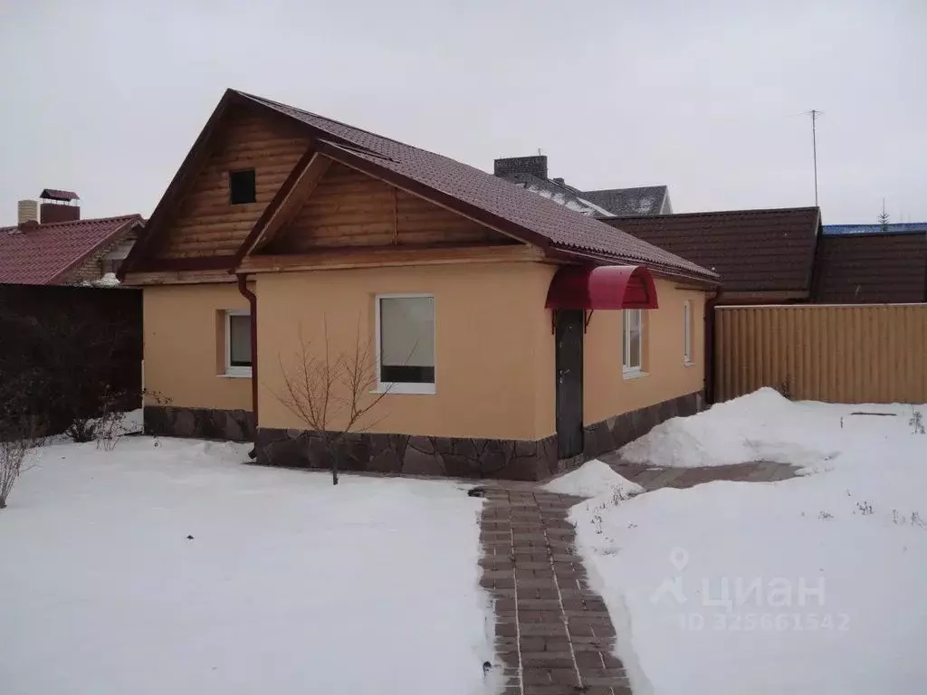 Дом в Башкортостан, Абзелиловский район, Ташбулатовский сельсовет, д. ... - Фото 1