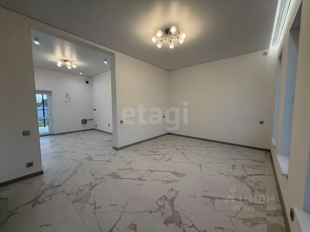 Дом в Краснодарский край, Белореченский район, Южненское с/пос, БелМус ... - Фото 1