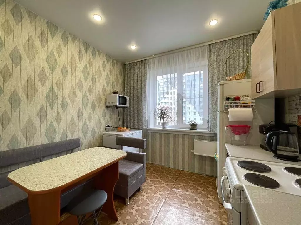 4-к кв. Новосибирская область, Новосибирск Киевская ул., 18/1 (83.8 м) - Фото 2