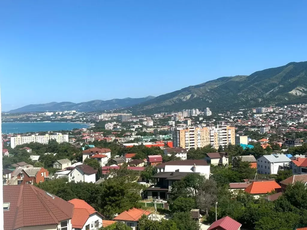 3-к кв. Краснодарский край, Геленджик ул. Майская, 9 (80.0 м) - Фото 2