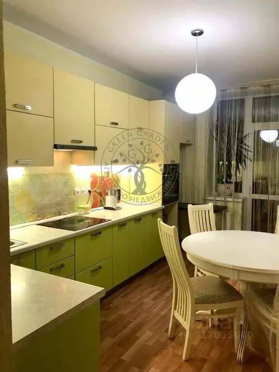 3-к кв. Свердловская область, Екатеринбург ул. 8 Марта, 8 (98.2 м) - Фото 1