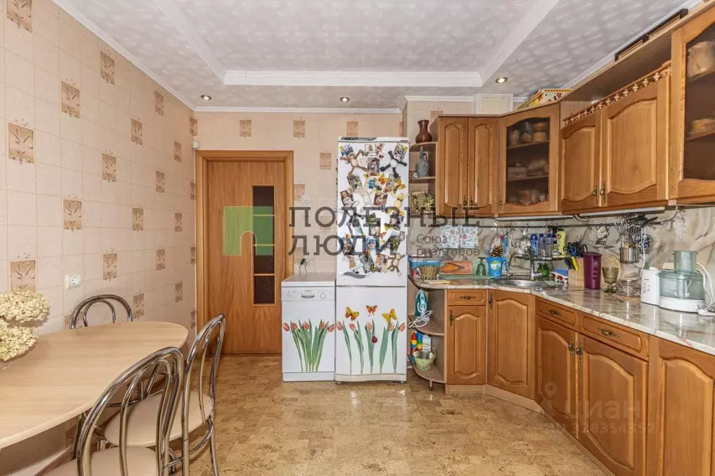 3-к кв. Курганская область, Курган ул. Василия Блюхера, 68 (83.6 м) - Фото 2