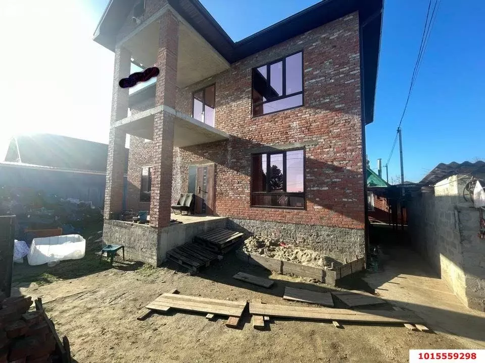 Дом в посёлок Берёзовый, Новосельская улица, 69 (280 м) - Фото 2