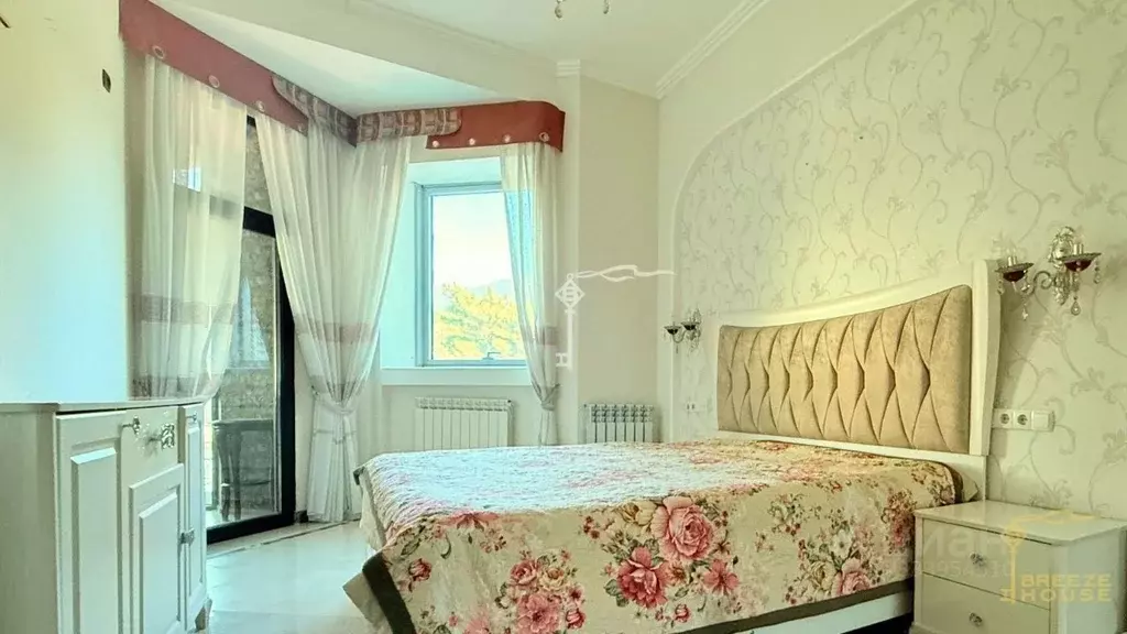 2-к кв. Крым, Ялта ул. Свердлова, 13/2 (74.0 м) - Фото 2