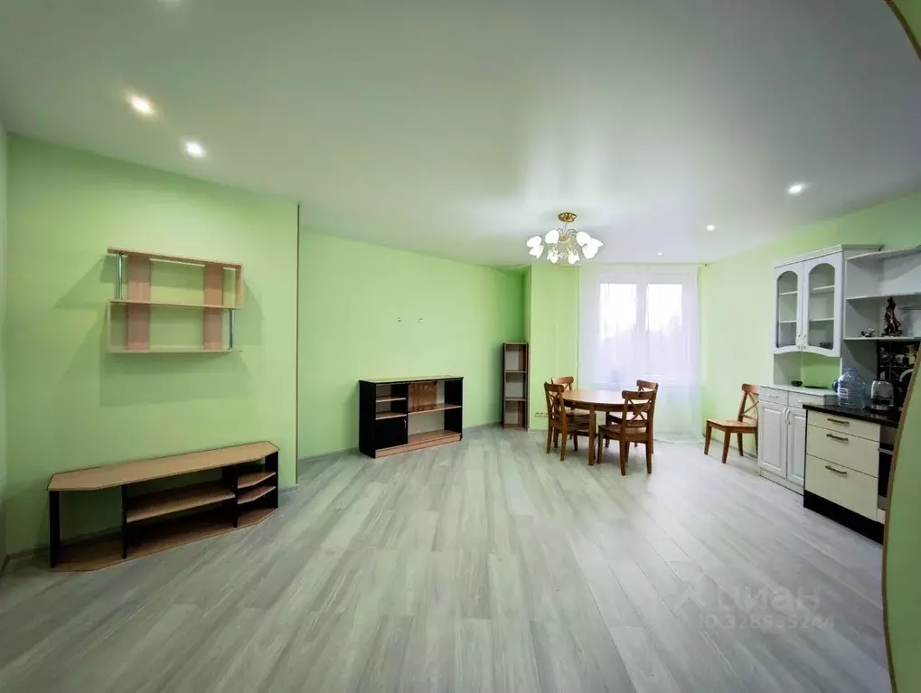 3-к кв. Карелия, Петрозаводск Коммунальная ул., 1 (95.0 м) - Фото 1