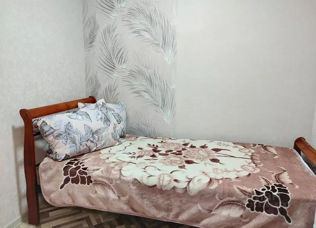 3-к кв. Саратовская область, Пугачев Вокзальная ул., 16 (45.0 м) - Фото 1