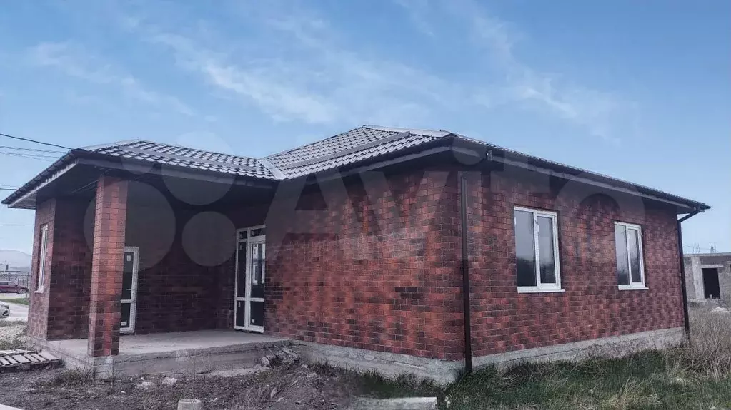 Дом 100 м на участке 5 сот. - Фото 0