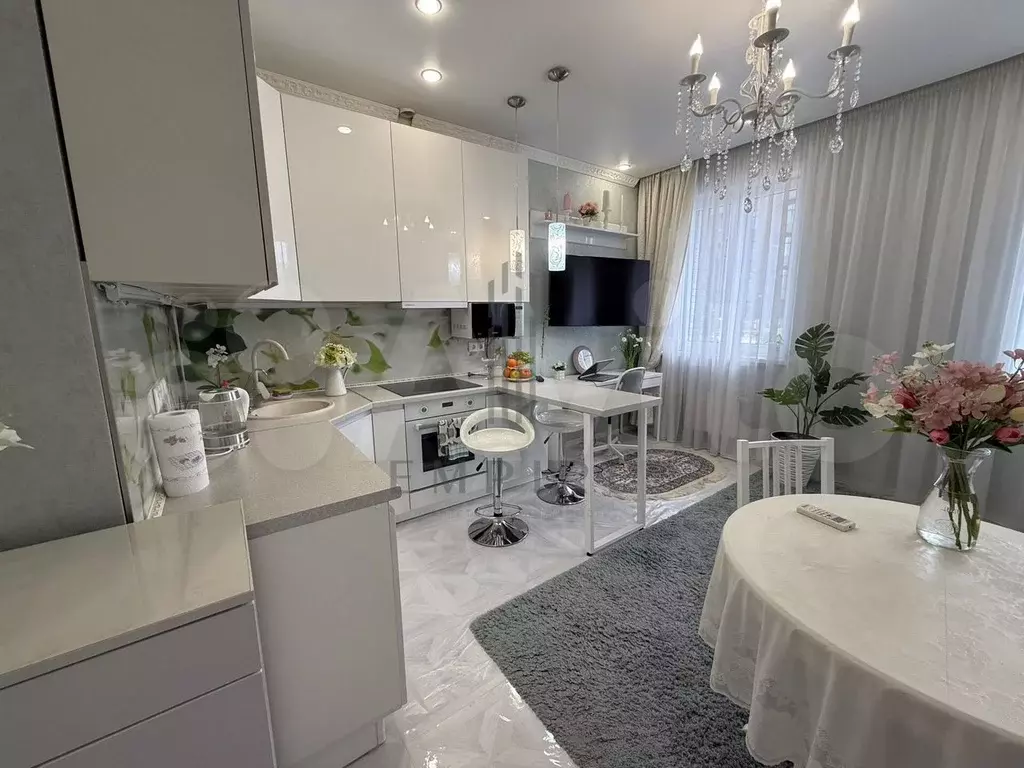 Квартира-студия, 30 м, 1/21 эт. - Фото 0