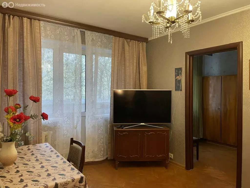 2-комнатная квартира: Жуковский, Комсомольская улица, 7 (43 м) - Фото 1
