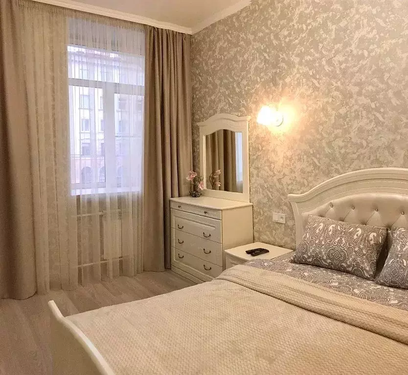 3-к кв. Мурманская область, Мурманск просп. Ленина, 80 (63.0 м) - Фото 0