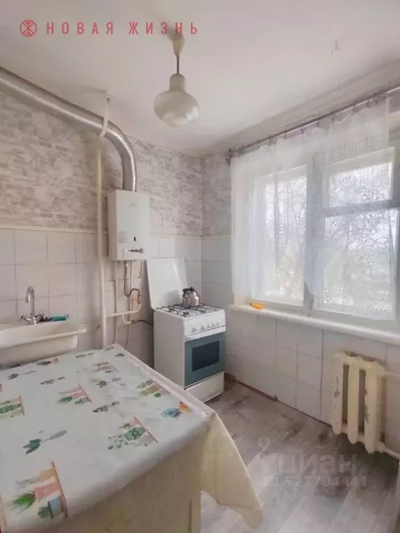 2-к кв. Самарская область, Самара ул. Победы, 151 (46.9 м) - Фото 2