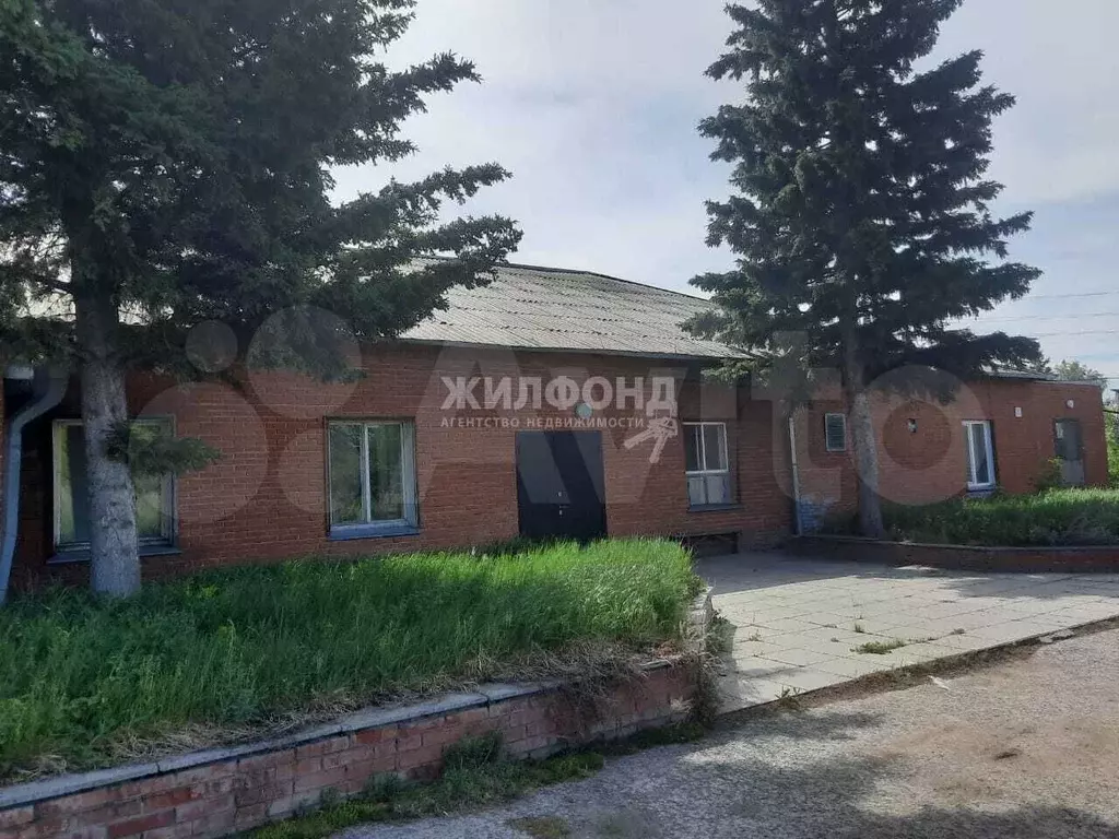 Продам помещение свободного назначения, 823 м - Фото 1