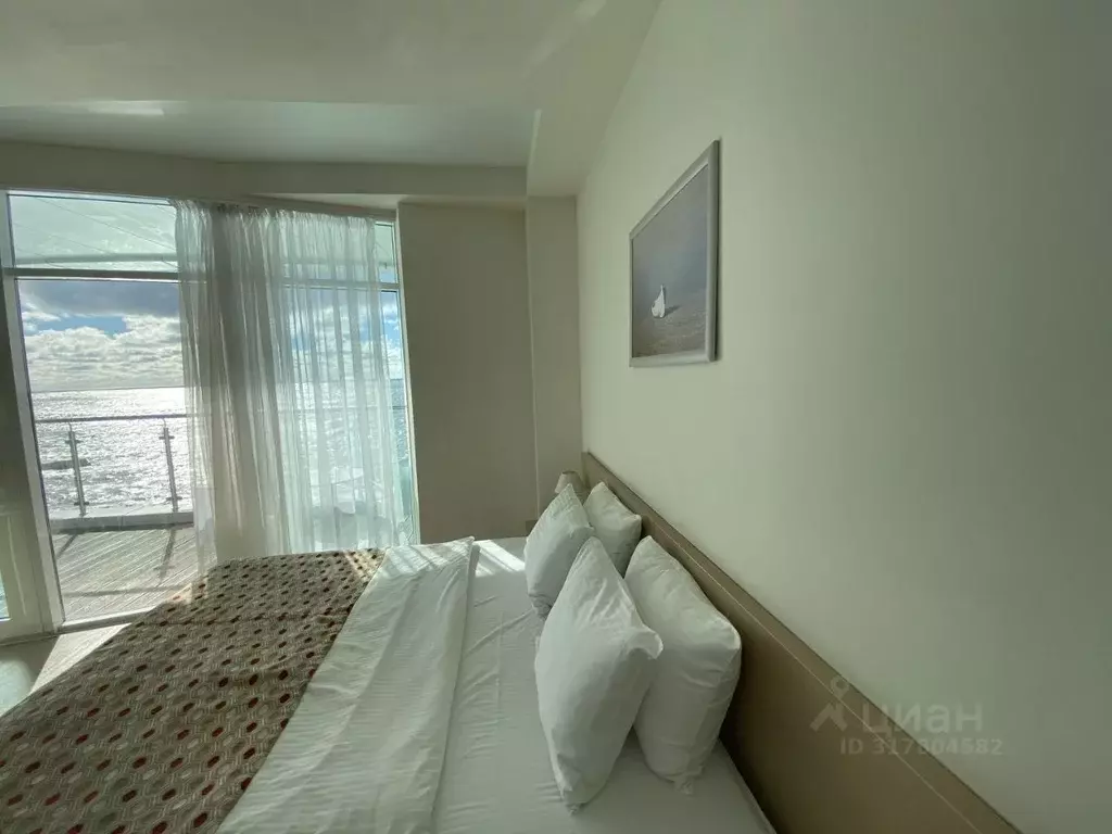 2-к кв. Крым, Ялта наб. Имени В.И. Ленина, 35 (42.0 м) - Фото 0