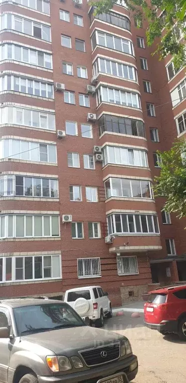 2-к кв. Омская область, Омск Осоавиахимовская ул., 2 (65.0 м) - Фото 0