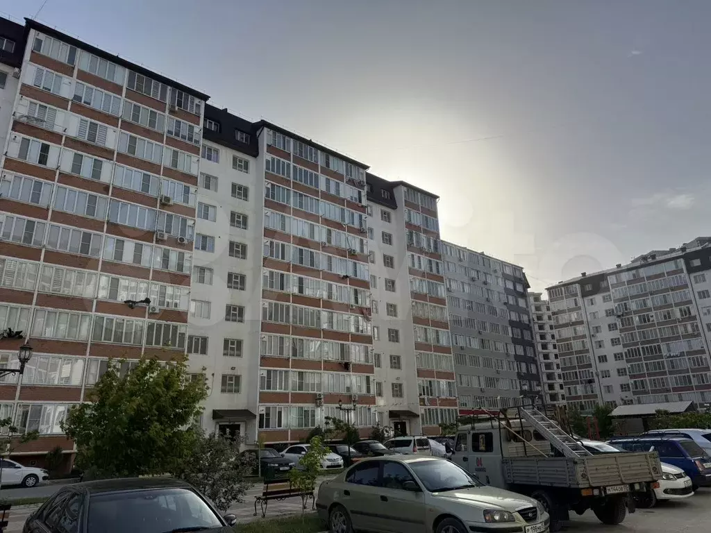 2-к. квартира, 65 м, 8/10 эт. - Фото 0