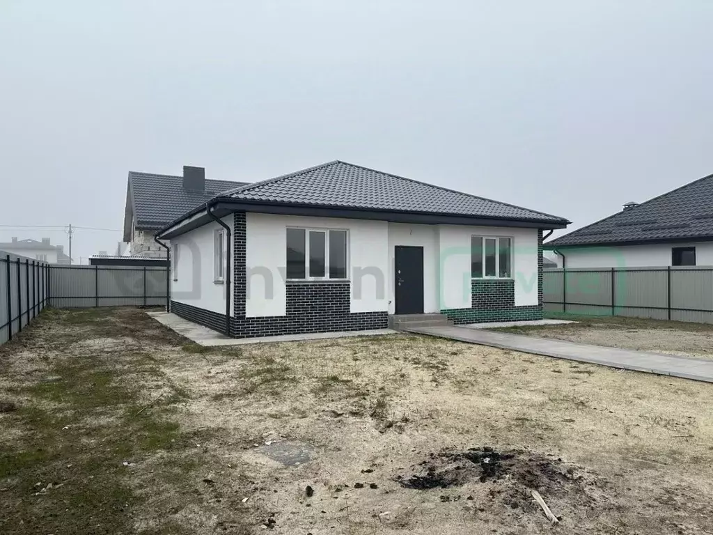 Дом в Калининградская область, Пионерский ул. Цветочная (110 м) - Фото 1